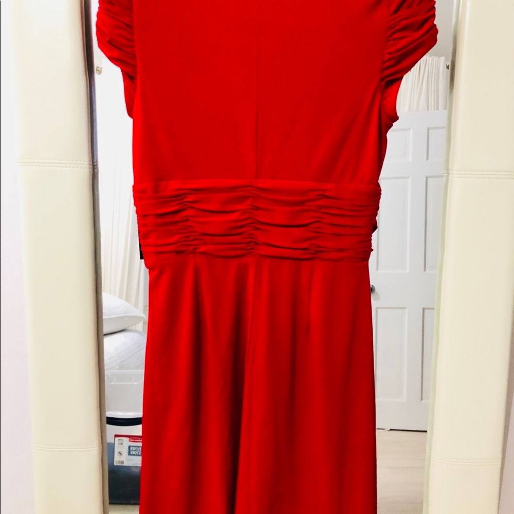 RED DRESS. Draped waist. Stretchy - Picture 5 of 5